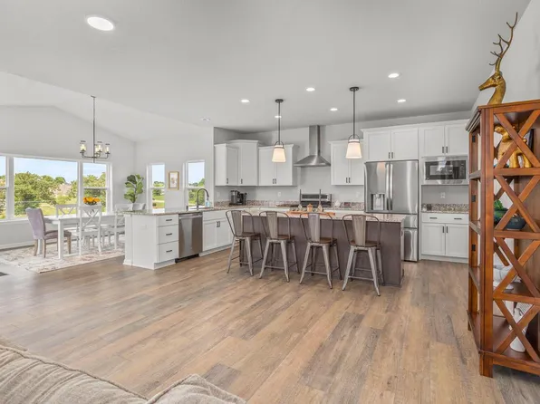 N59W27242 Basham LANE, Lisbon, WI 53089