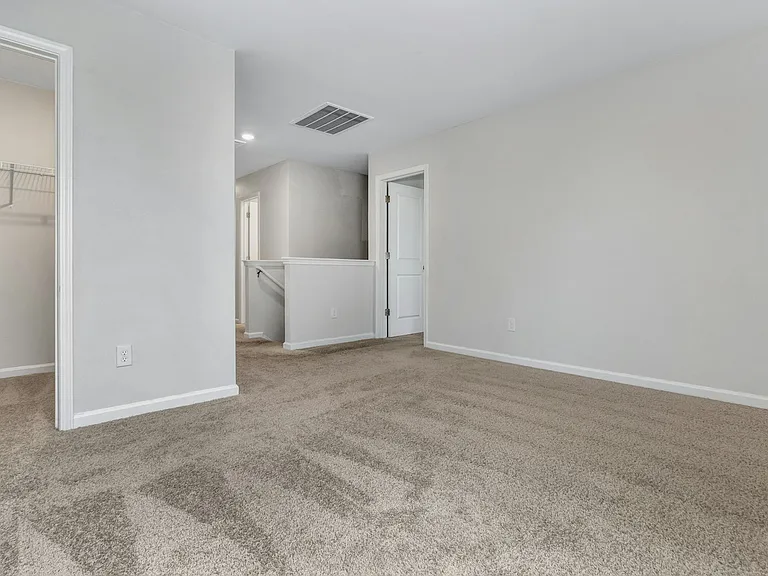 229 Marathon Ln — Photo 44