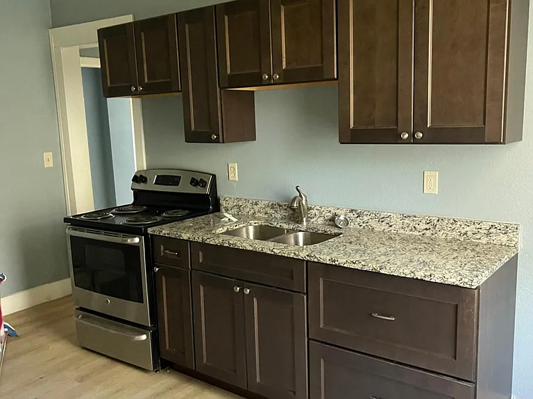 414 E Robles St #A — Photo 5