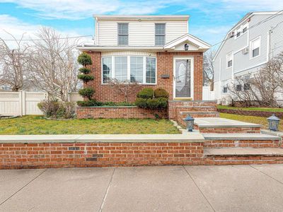 2 Park Place, Williston Park, NY, 11596