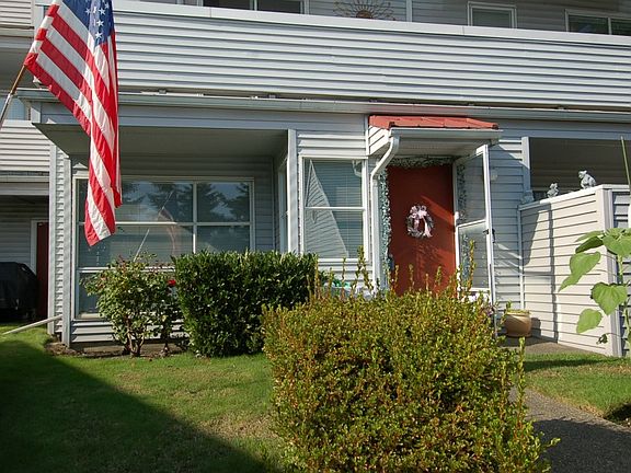 2nd image of 430 4th Ave #430