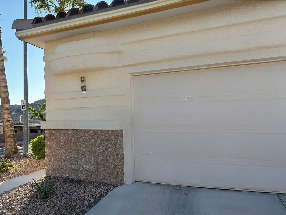 3377 Pheasant Canyon Way