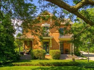 1309 Oswego Rd, Naperville, IL 60540