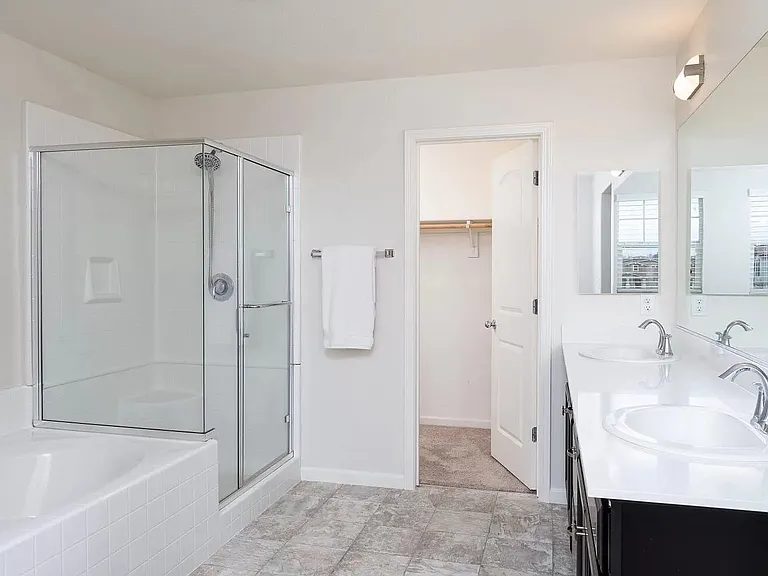 10890 Arrington Dr — Photo 12