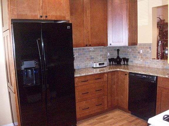 4th image of 205 Brokaw Ct #205