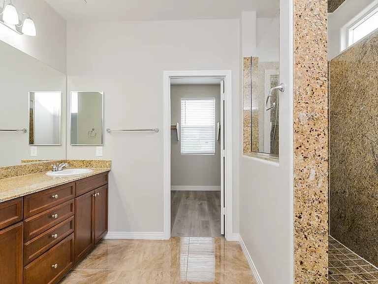1109 Buckhorn Cove St — Photo 15