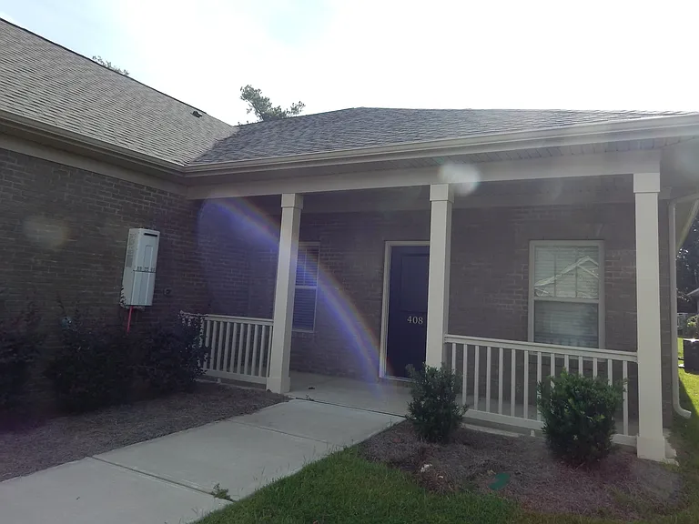 408 Senate St — Photo 3