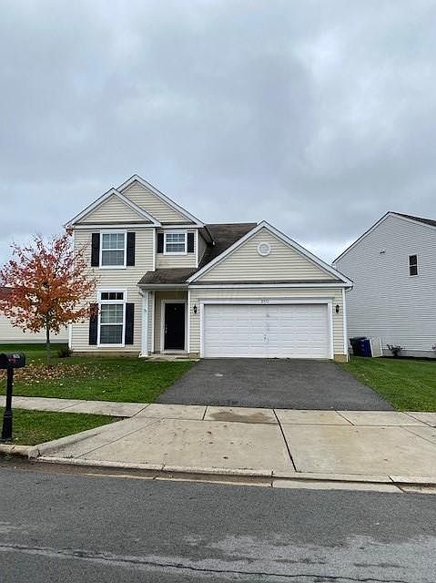 1st image of 8573 Old Field Birch Dr