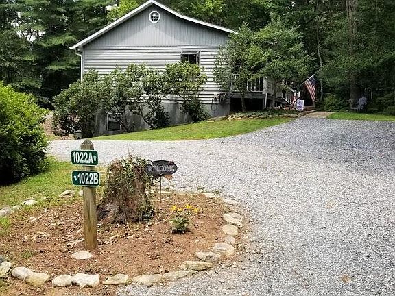 3rd image of 1022B State Highway 126