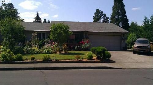 2nd image of 3536 SE Oak St