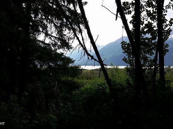 4th image of L3 Cathedral View Dr