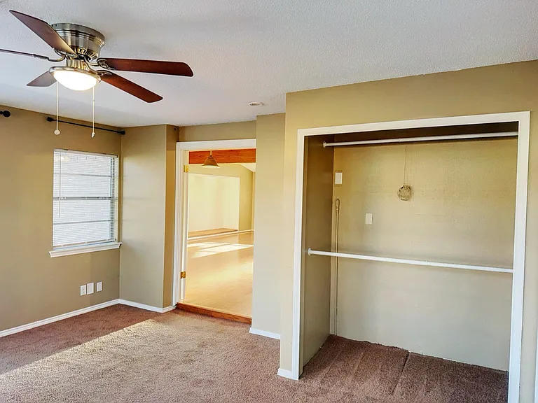 2837 Lowell Dr — Photo 19