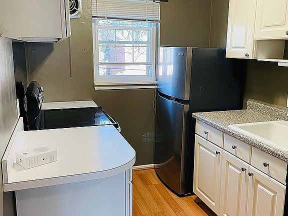 5th image of 22918 Allen Ct