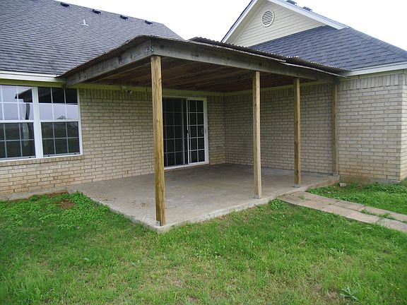 2nd image of 407 Private Road 3551