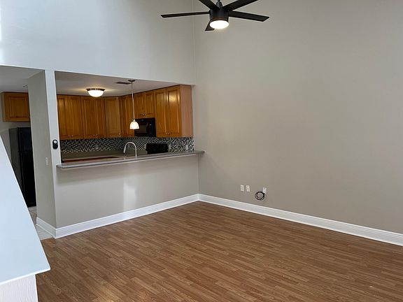 3rd image of 3303 Sugar Berry Way