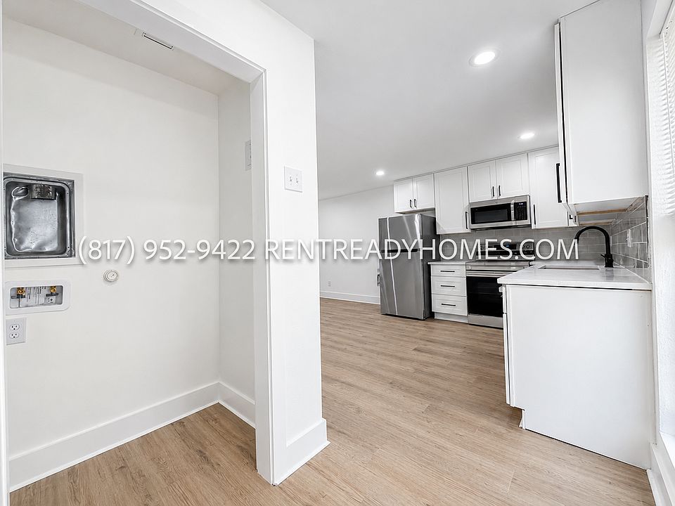 1st image of 1510 W Jefferson Blvd APT 107