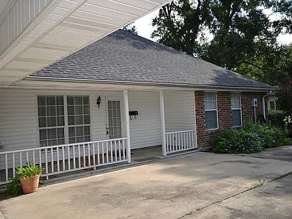 2nd image of 2004 Cypress St