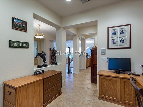 4th image of 2740 Olivia Heights Ave