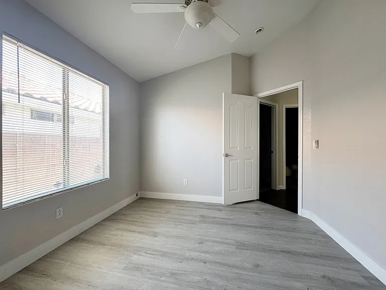 9358 W Snow Flower Ave — Photo 16
