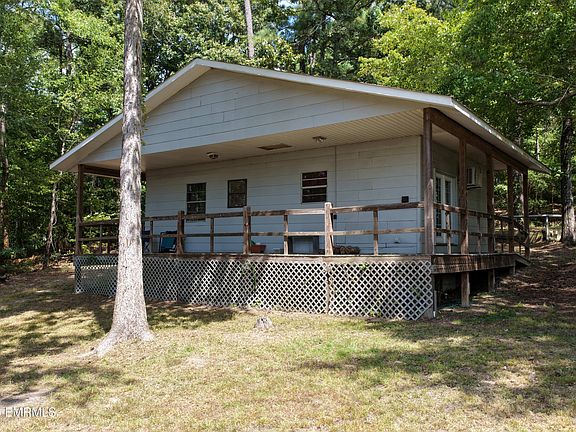 4th image of 8521 Club Dr