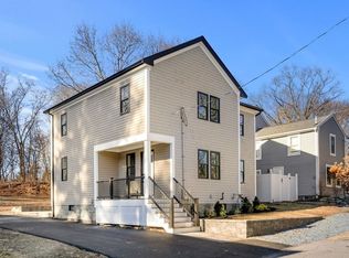 31 Arch St, Holliston, MA 01746