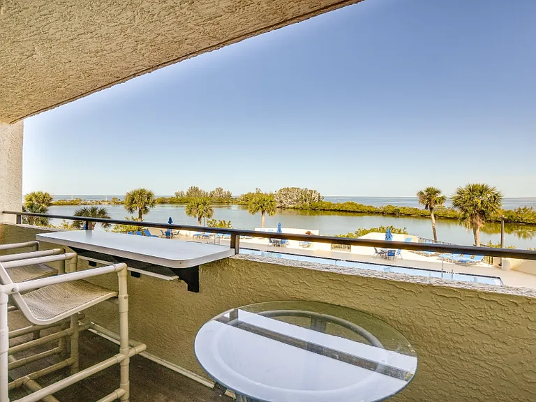 6009 Sea Ranch Dr #208 — Photo 1