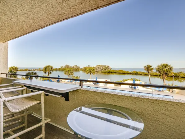 6009 Sea Ranch Dr, Hudson, FL