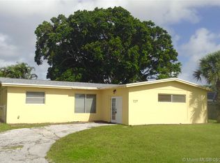 12217 Hillman Dr, Palm Beach Gardens, FL 33410