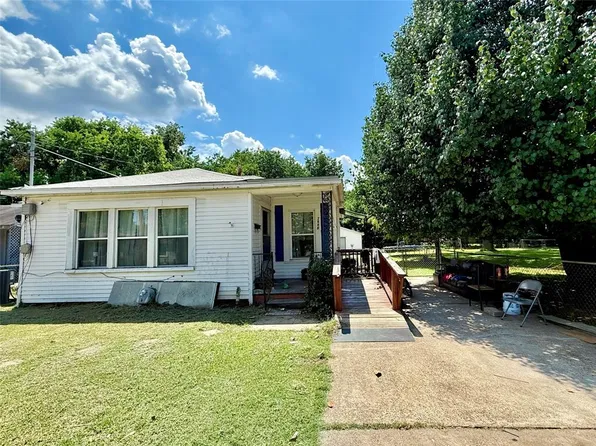2540 Hoyer St, Bossier City, LA 71112