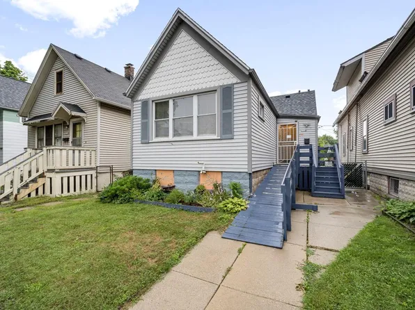 2568 North Pierce STREET, Milwaukee, WI 53212
