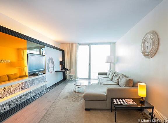 3rd image of 1100 West Ave #1217