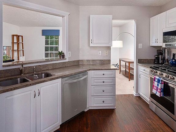 4th image of 1429 Falcon Nest Ct #2