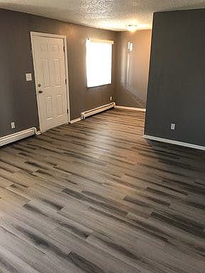 4th image of 223-319 University Dr #319-B6