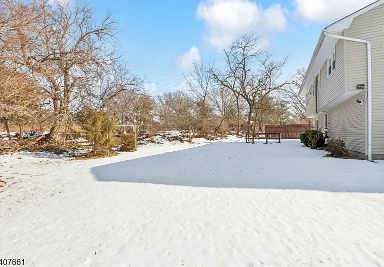 3 Stafford Dr — Photo 25