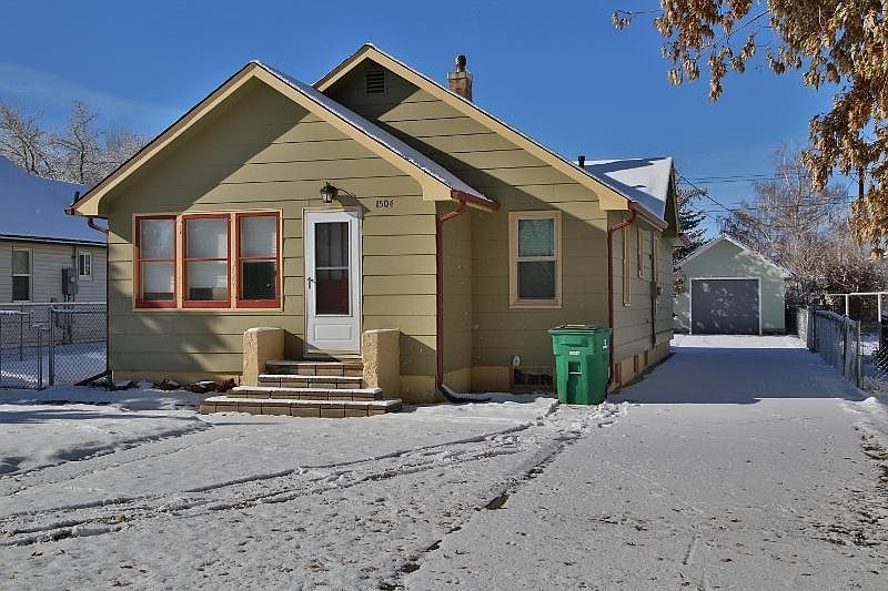 1st image of 1504 Martin Ave