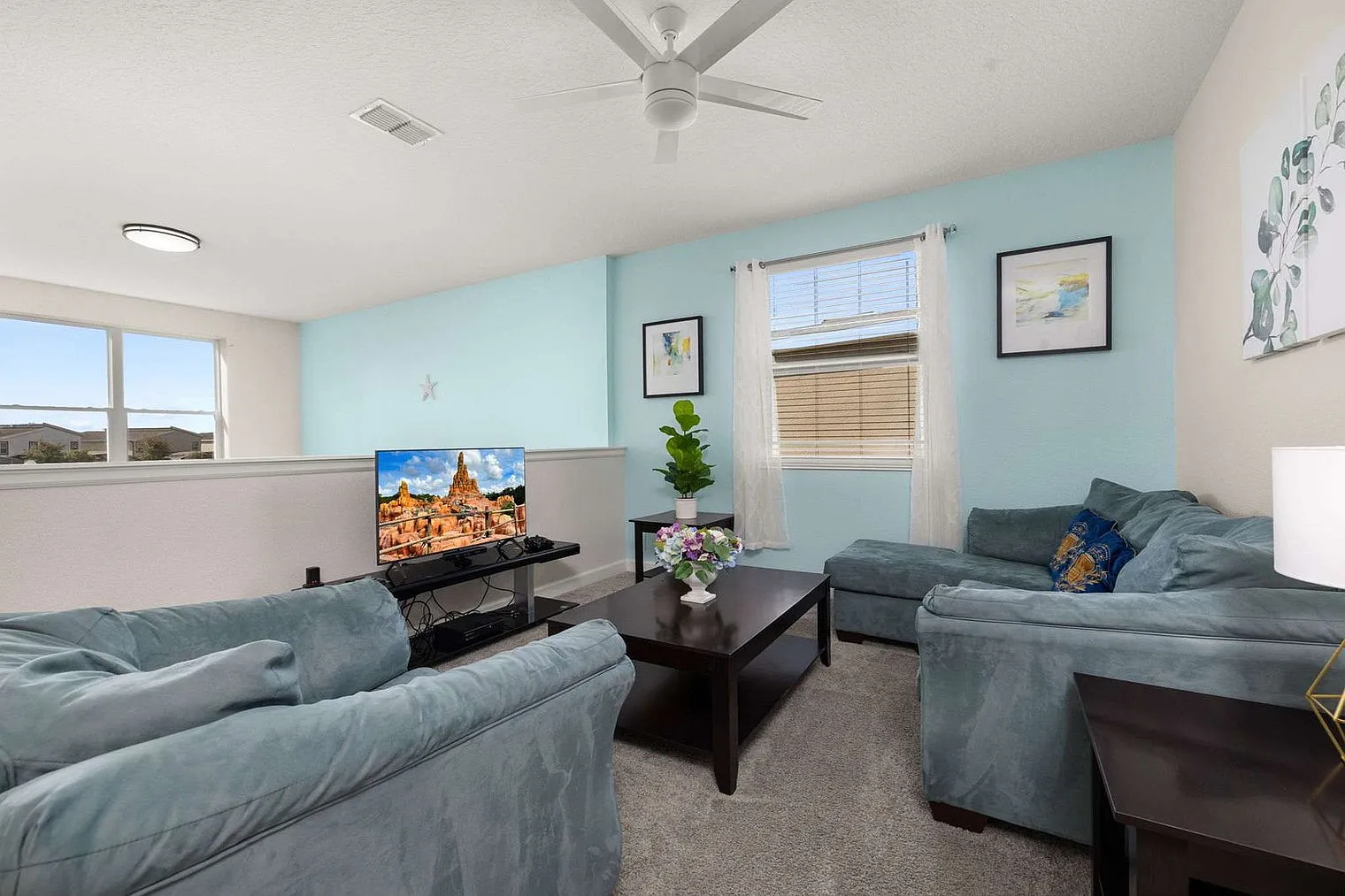5 bed, 5.0 bath, 3078 sqft, $6,734 — Photo 2