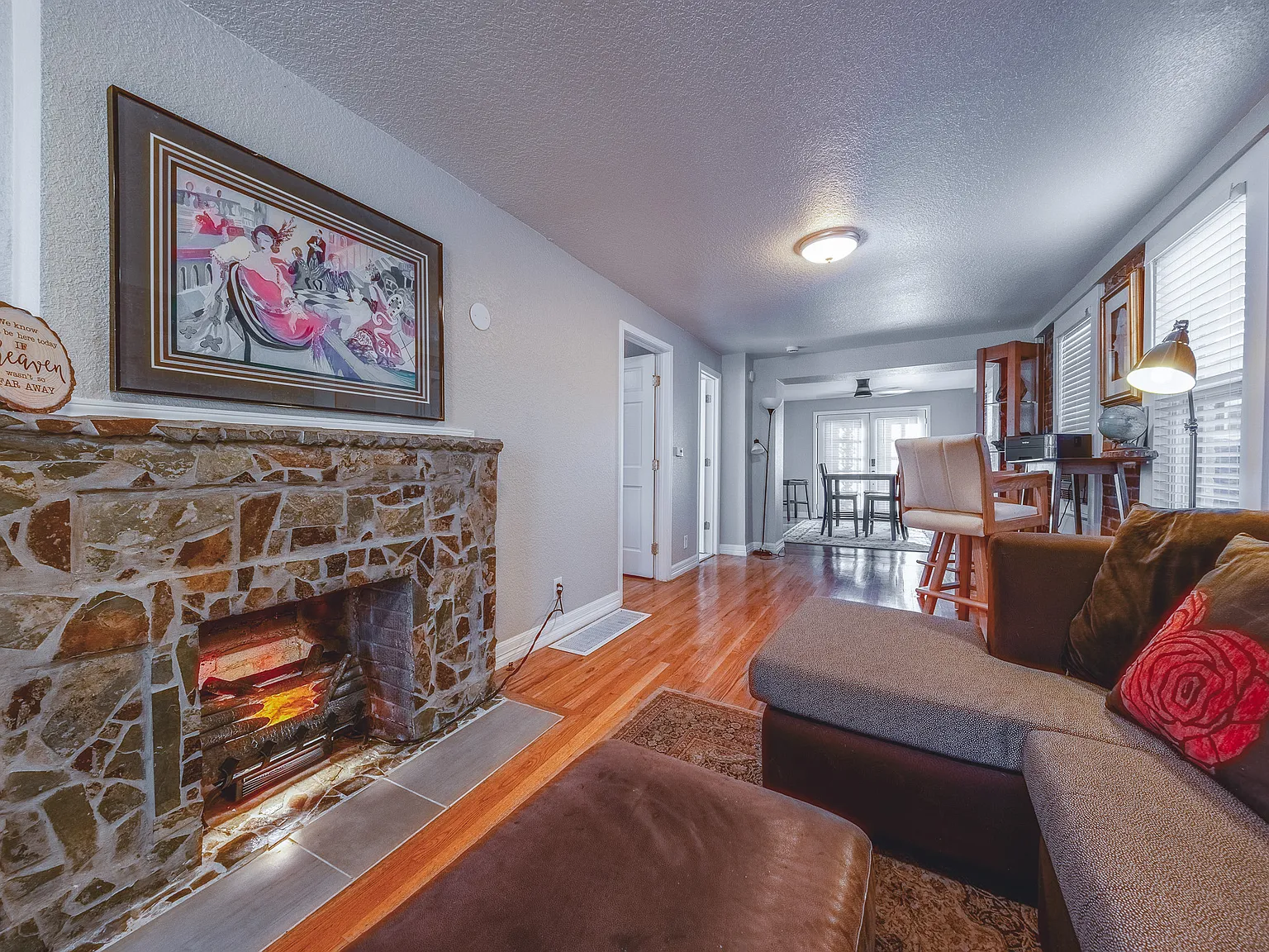863 Mariposa St — Photo 4