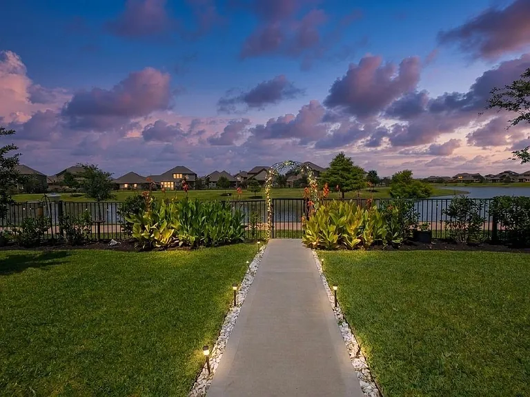 24818 Harvest Elm Ct — Photo 47