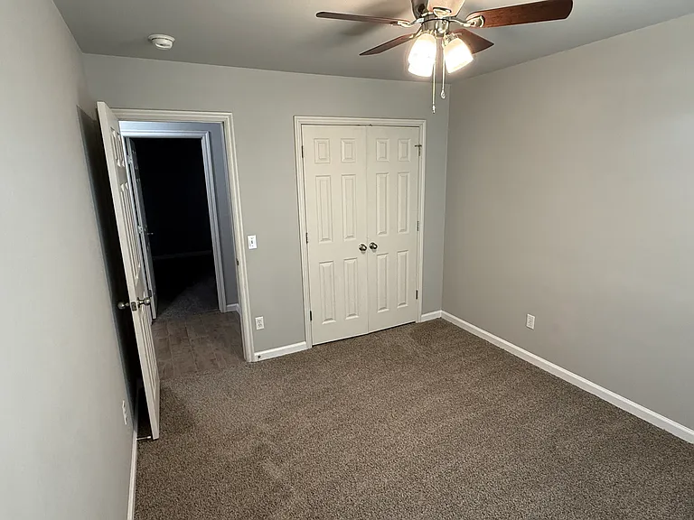 2508 Queenston Ave — Photo 10
