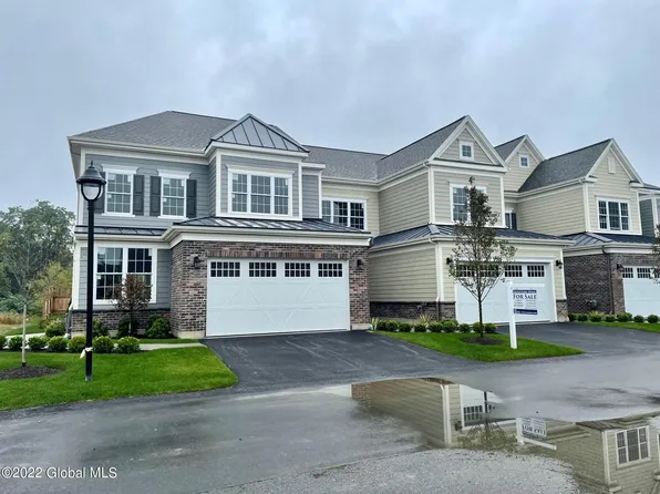 4 Cambridge Way, Latham, NY 12110