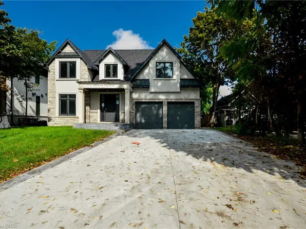 1029 Lorne Park Rd, Mississauga, ON L5H 2Z9