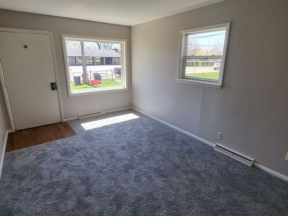 5th image of 314 W North St