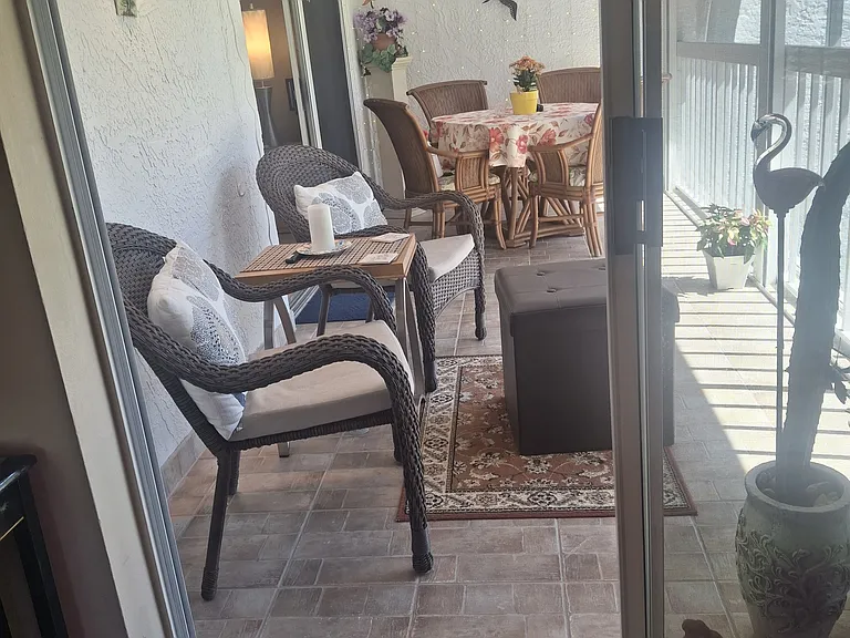3203 Landmark Dr #2205 — Photo 3