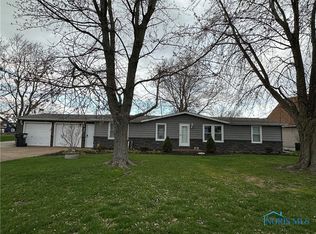 3085 E Canal Rd, Pt Clinton, OH 43452