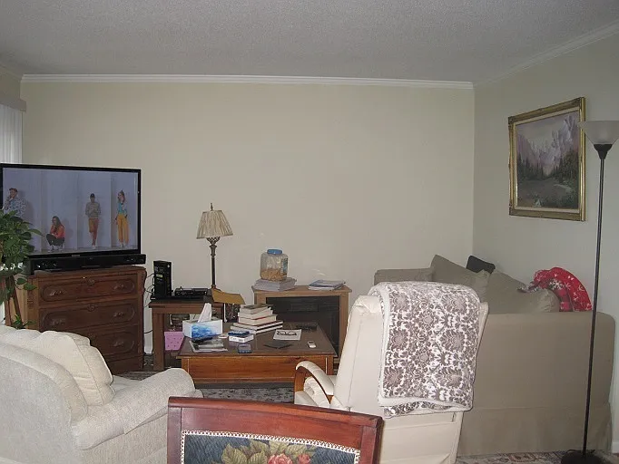 1583 Laureldale Dr — Photo 7
