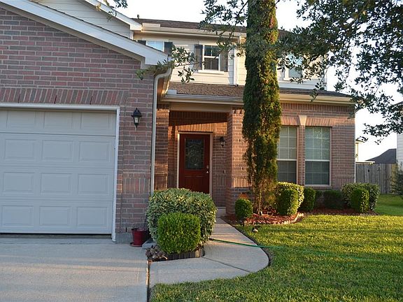 2nd image of 4204 Summer Ln