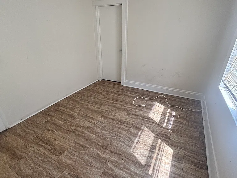 1414 Franklin St #1L — Photo 2
