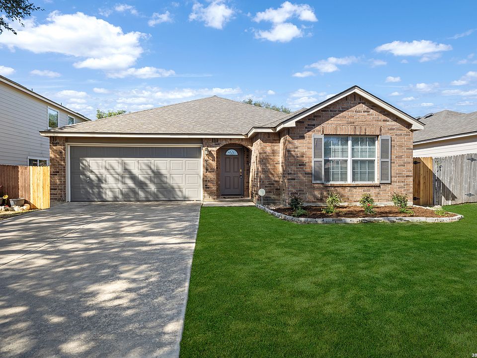 1st image of 2207 Opelousas Trl
