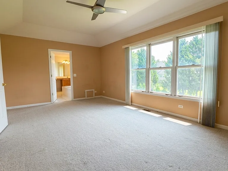 1925 Danube Way — Photo 12