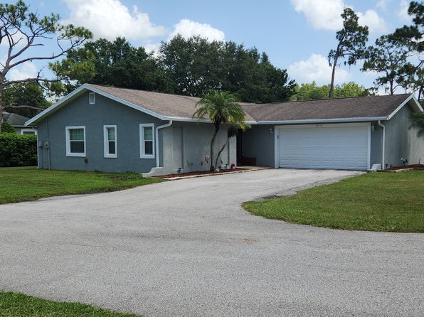 5210 Londonderry Ln